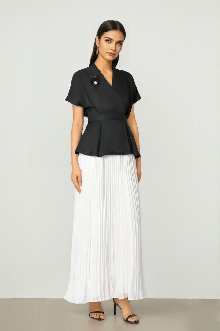 Brooch Pleated Dress