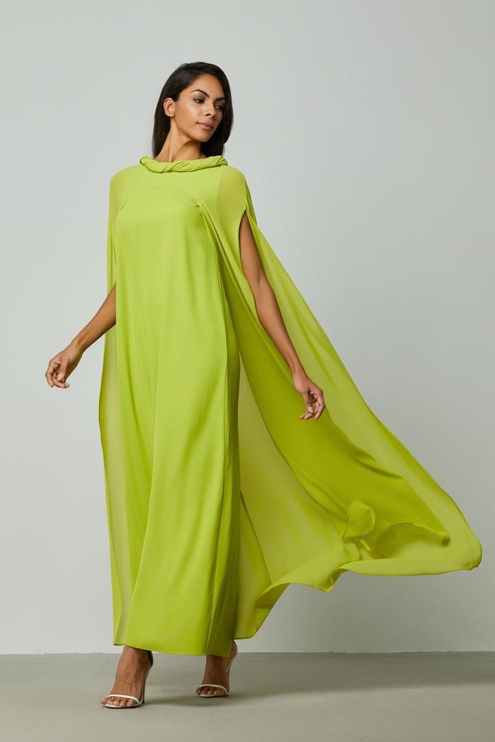 Rolled effect details kaftan